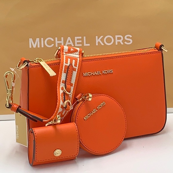 MICHAEL KORS JET SET TRAVEL SMALL SHOULDER CROSSBODY
BAG WITH TECH ATTCH AIRPOD - Picture 10 of 16